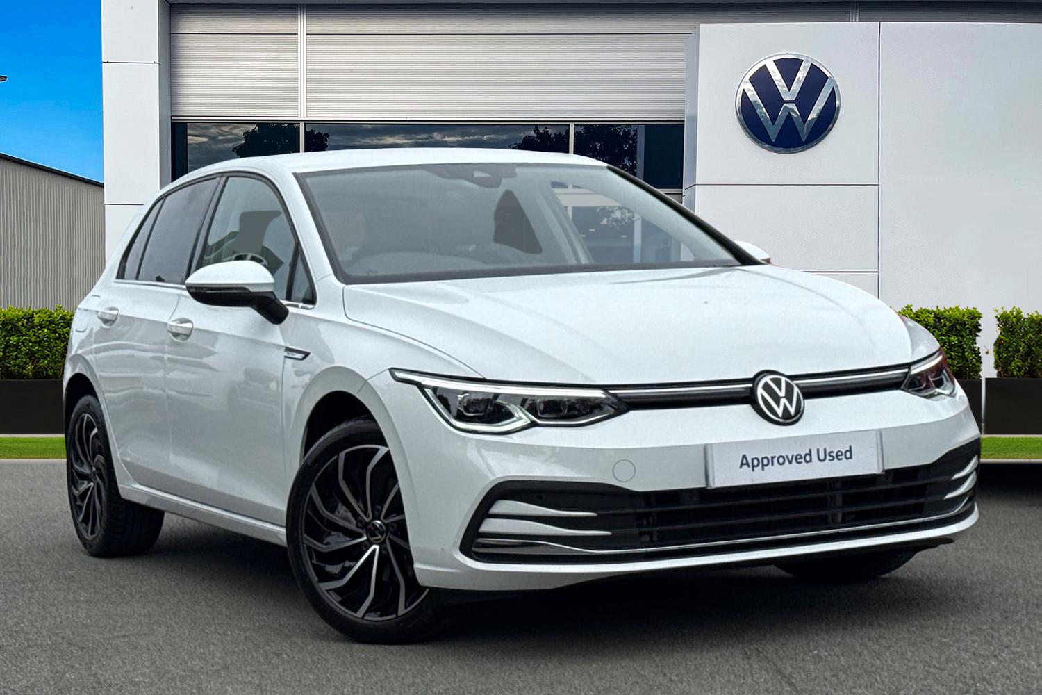 Main listing image - Volkswagen Golf