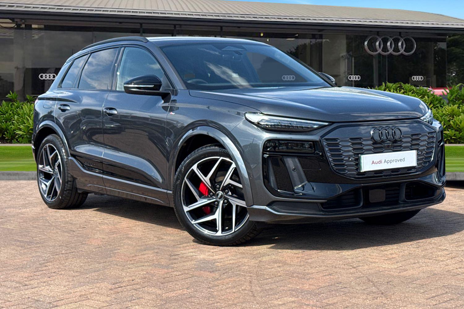 Main listing image - Audi Q6
