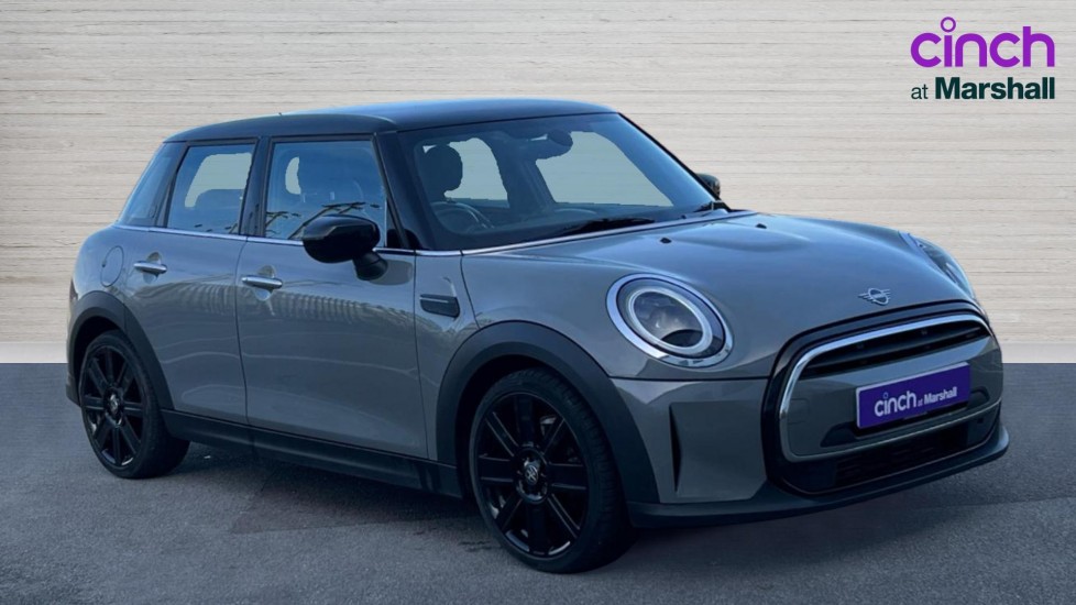 Main listing image - MINI Hatchback 5dr