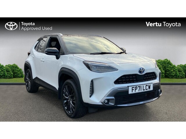 Main listing image - Toyota Yaris Cross