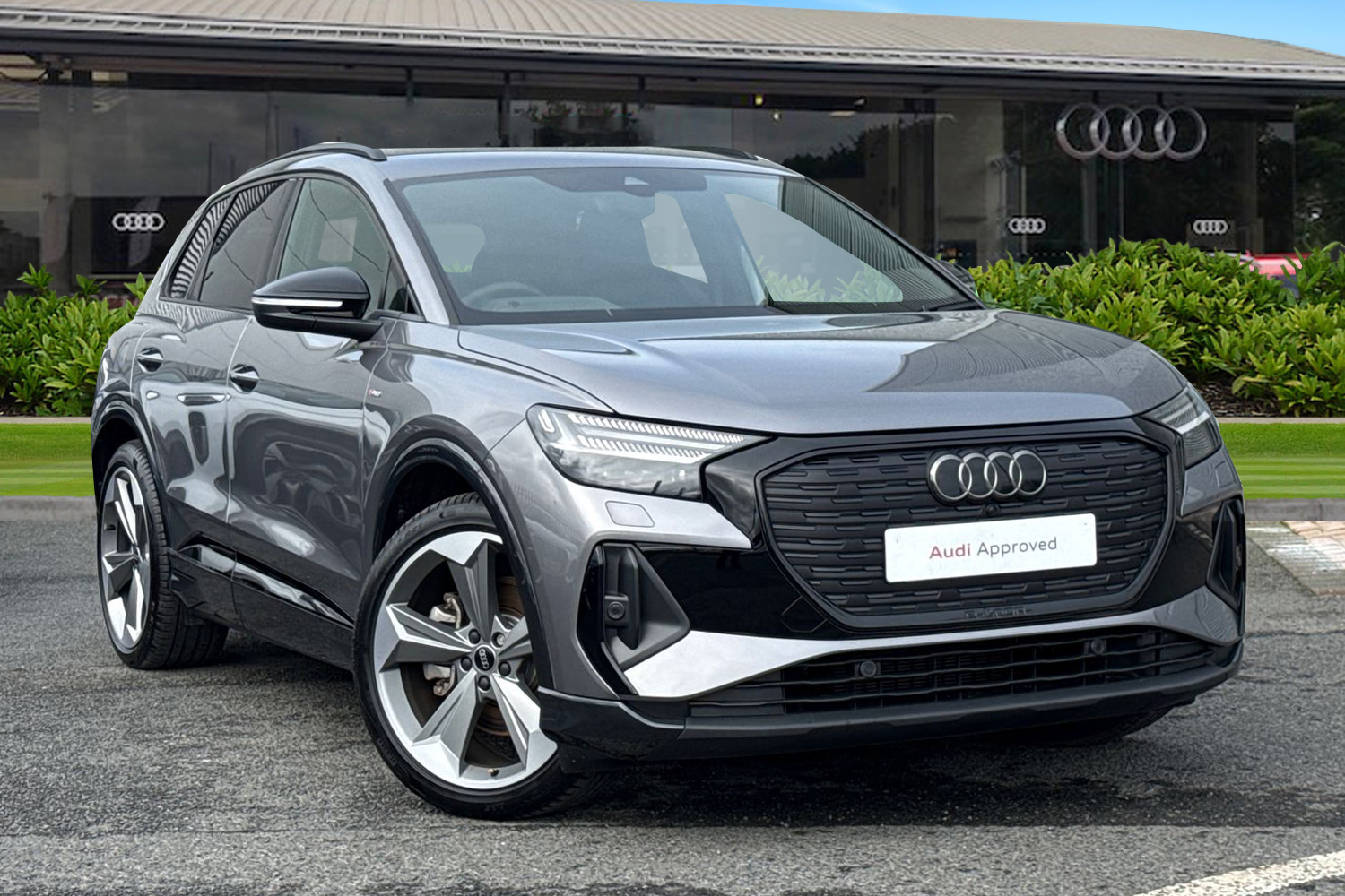 Main listing image - Audi Q4