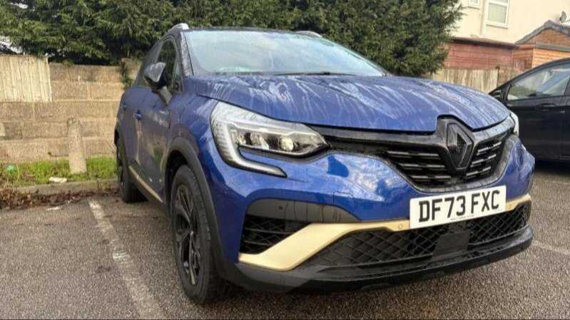 Main listing image - Renault Captur