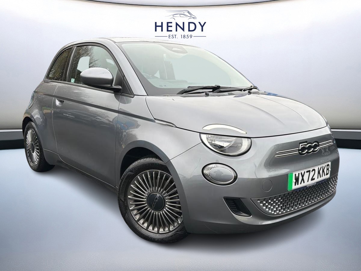 Main listing image - Fiat 500 Electric