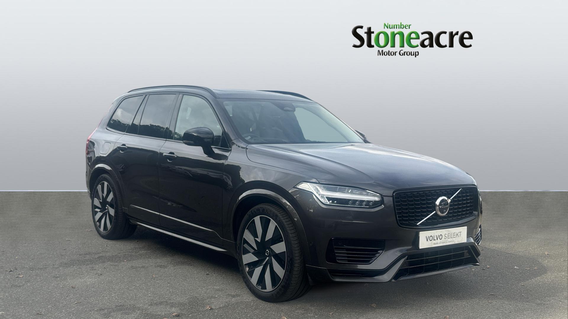 Main listing image - Volvo XC90
