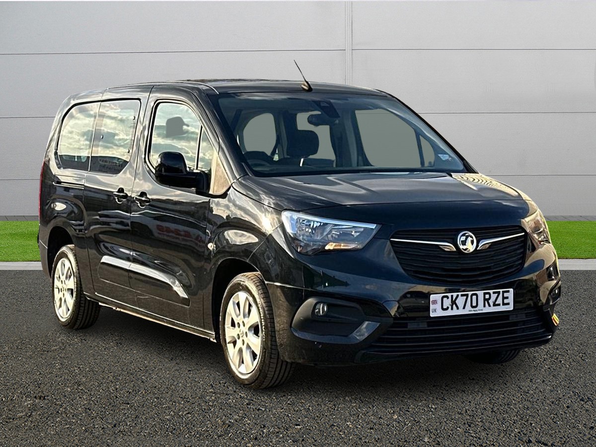 Main listing image - Vauxhall Combo Life