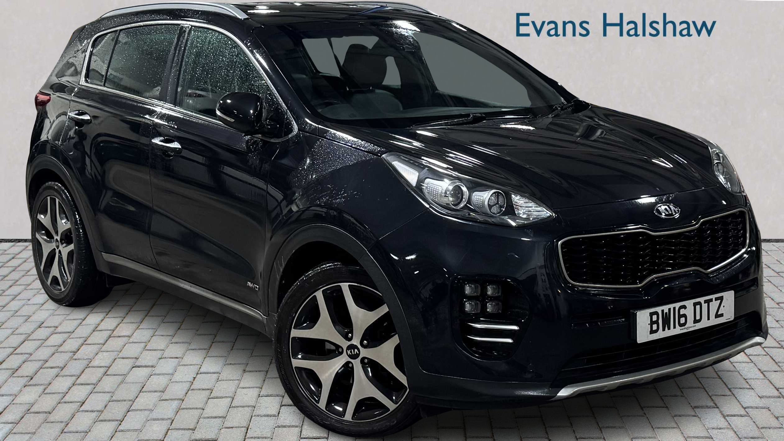 Main listing image - Kia Sportage