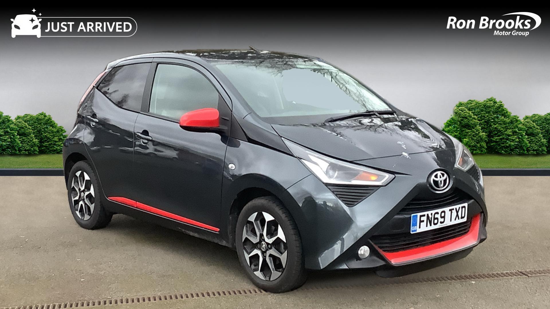 Main listing image - Toyota Aygo