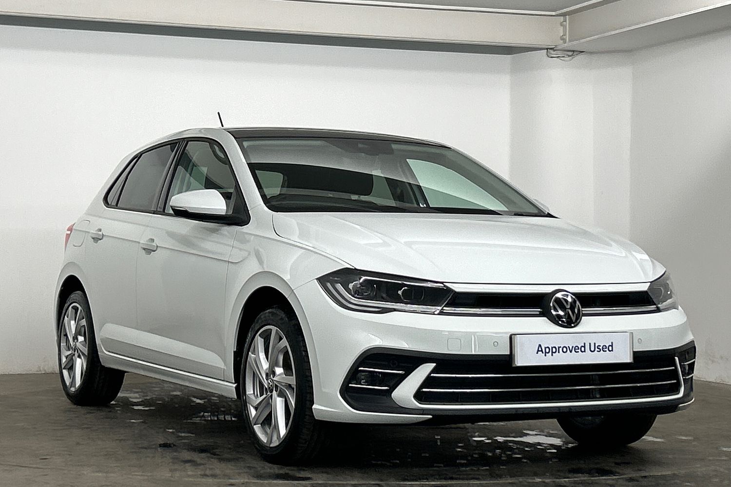 Main listing image - Volkswagen Polo