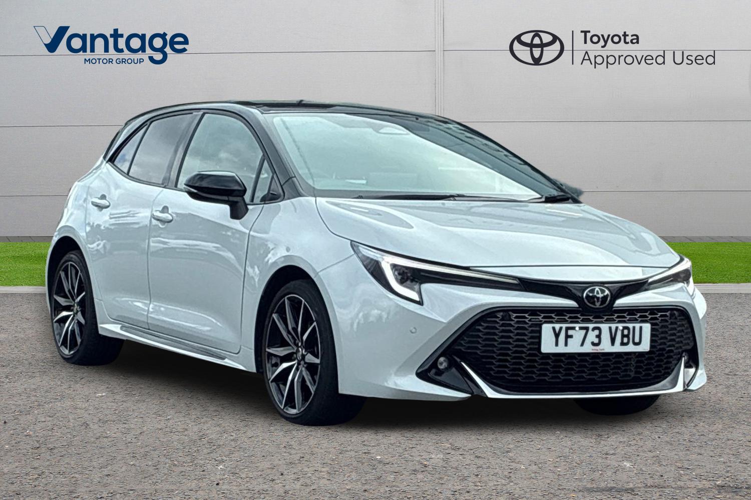 Main listing image - Toyota Corolla