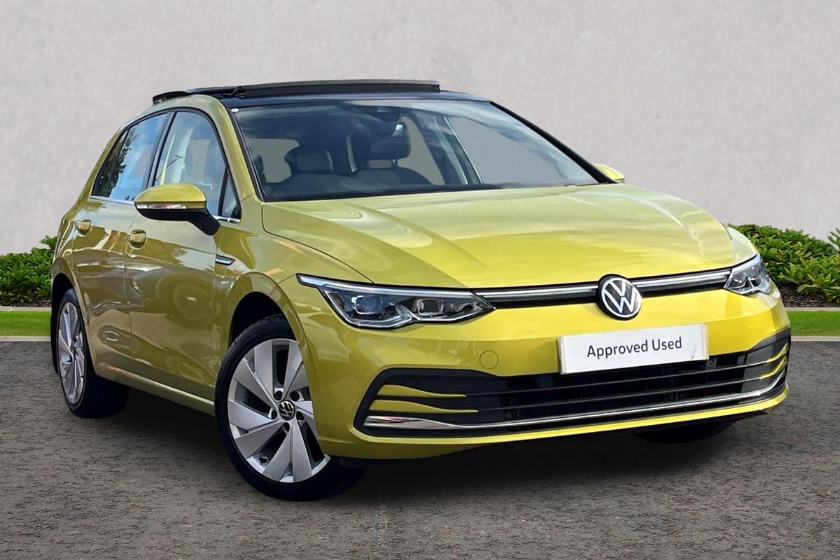Main listing image - Volkswagen Golf