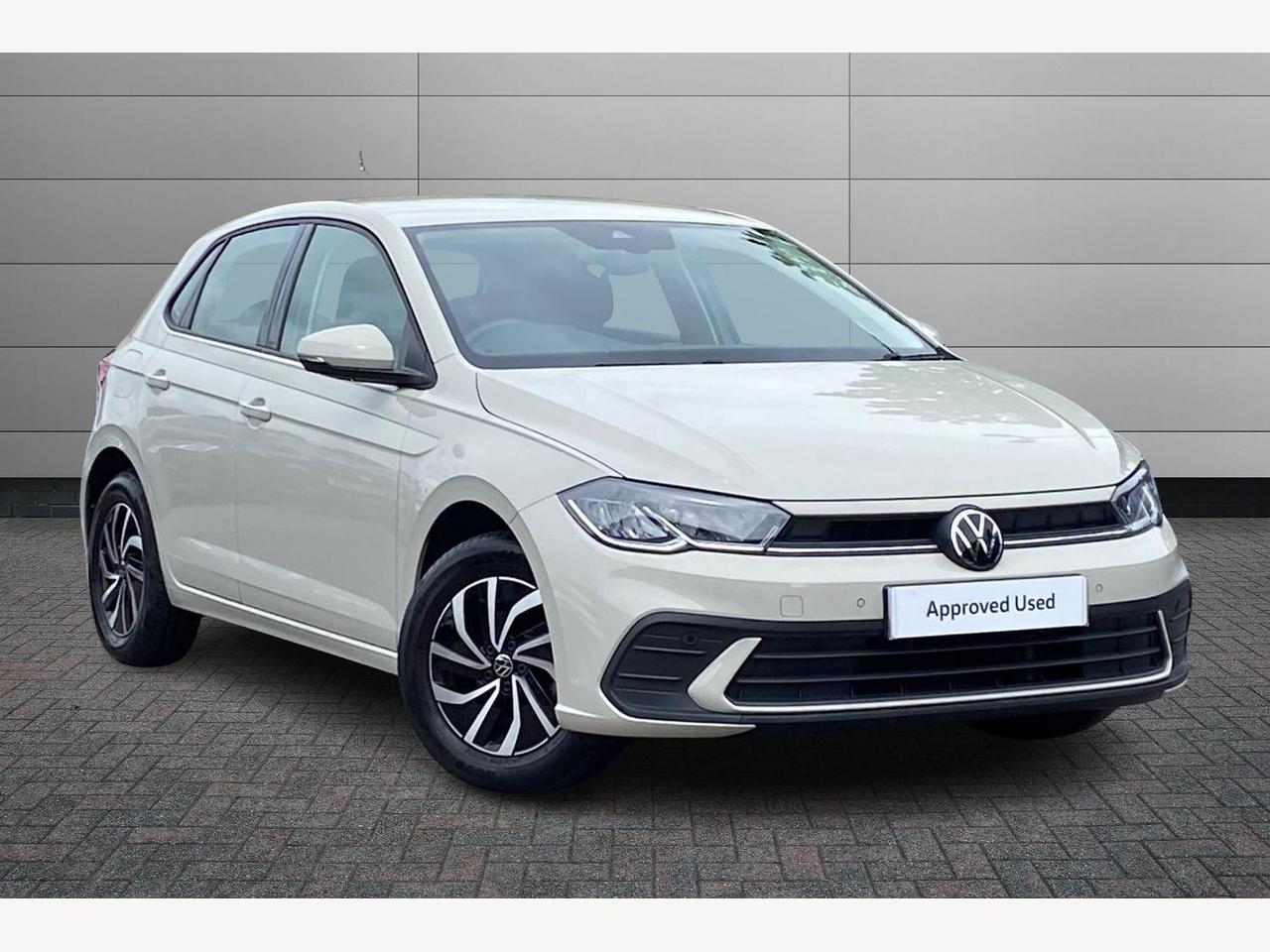 Main listing image - Volkswagen Polo