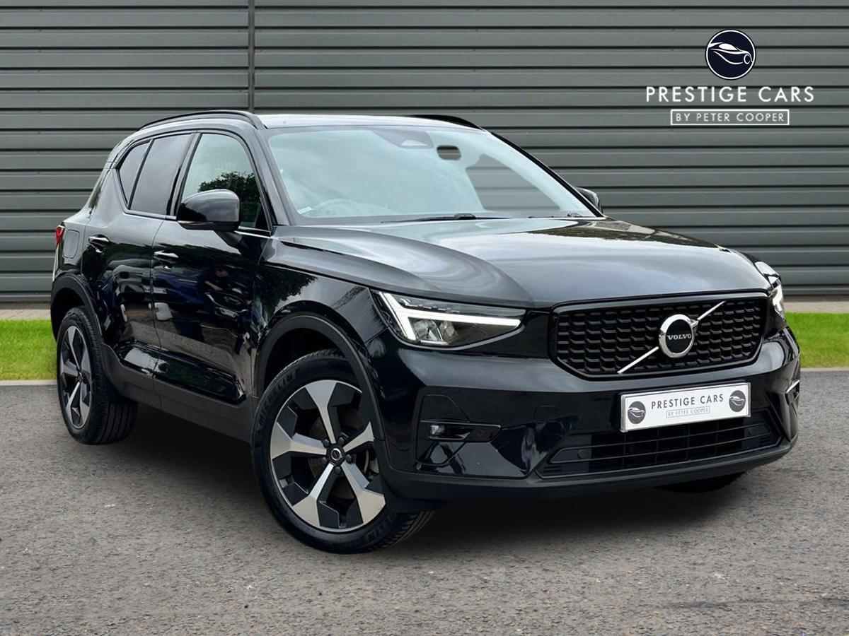 Main listing image - Volvo XC40