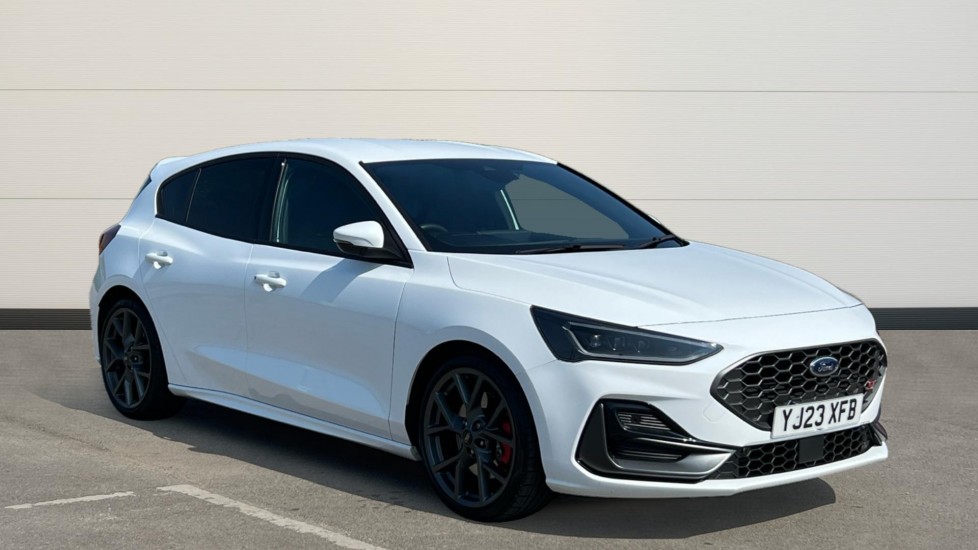 Main listing image - Ford Focus ST
