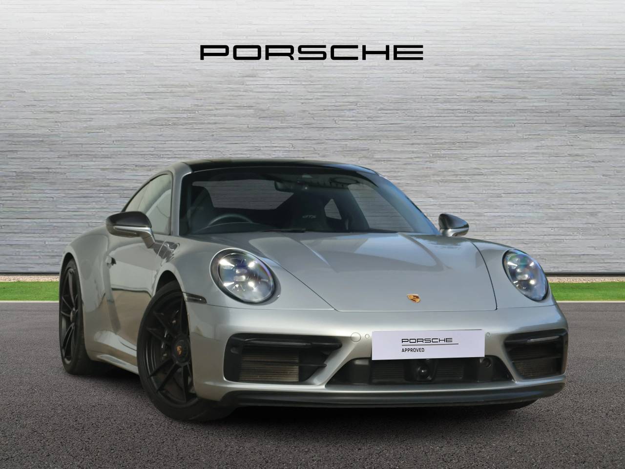 Main listing image - Porsche 911