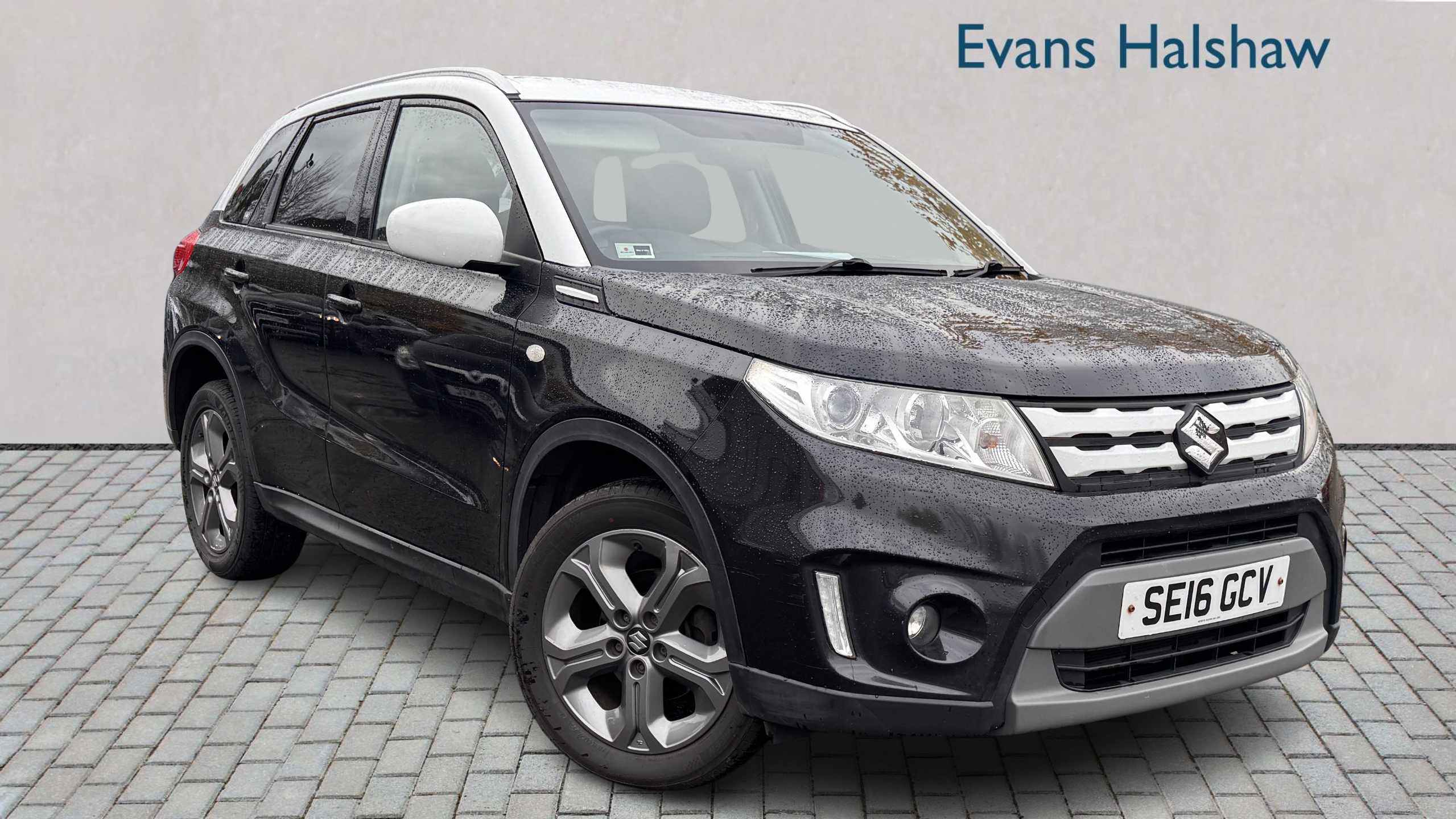 Main listing image - Suzuki Vitara