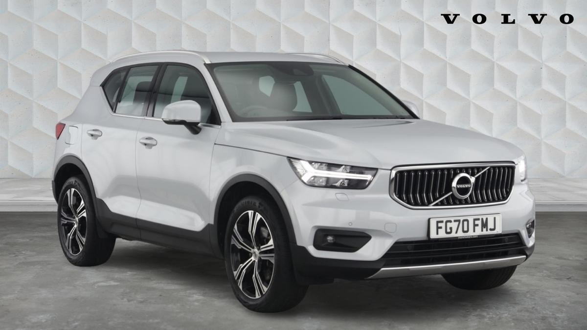 Main listing image - Volvo XC40