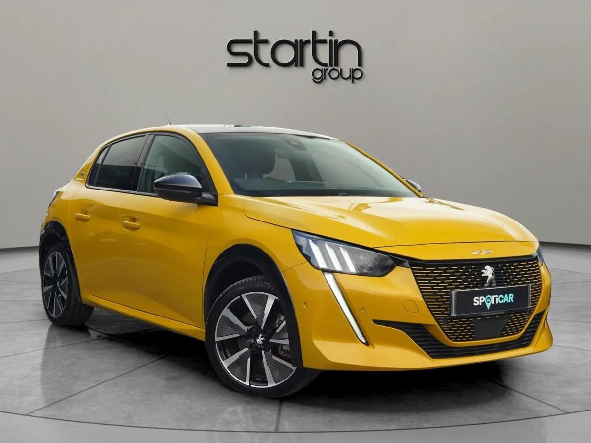 Main listing image - Peugeot e-208