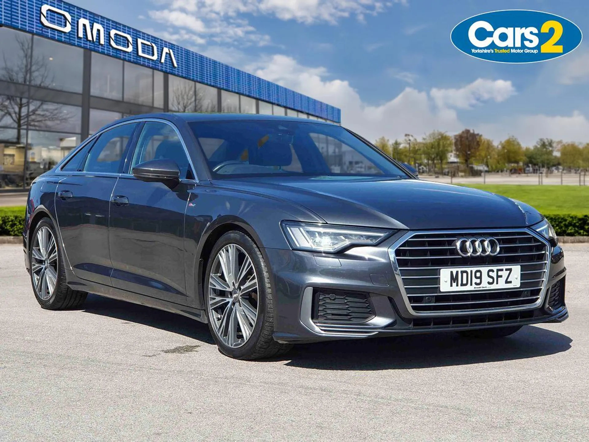 Main listing image - Audi A6