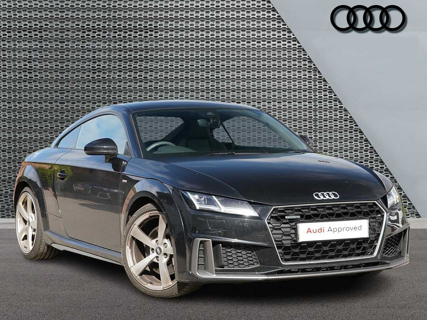 Main listing image - Audi TT