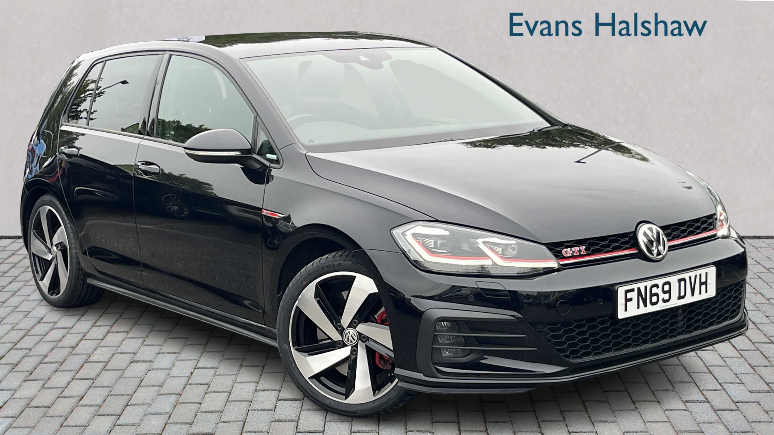 Main listing image - Volkswagen Golf GTI