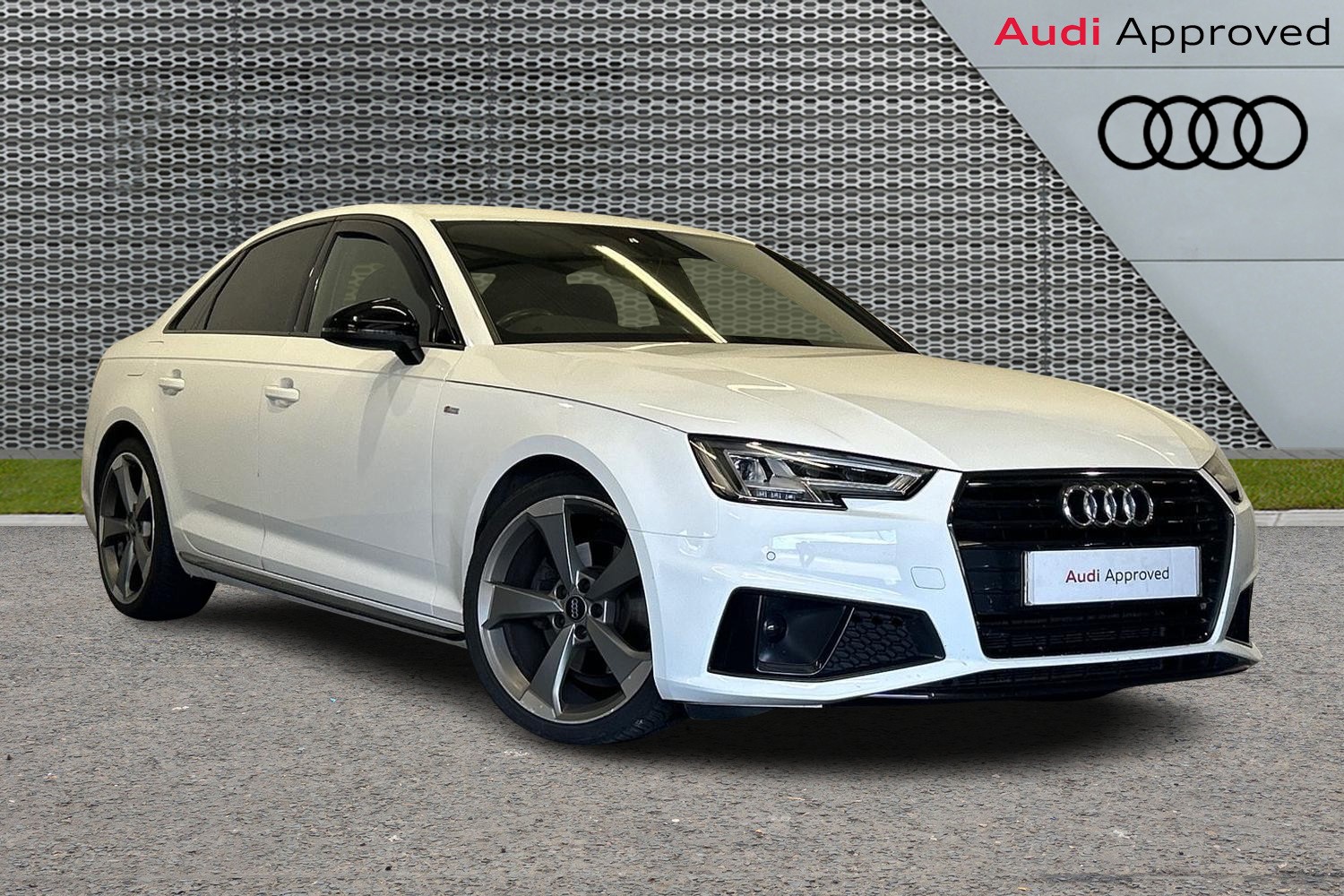 Main listing image - Audi A4