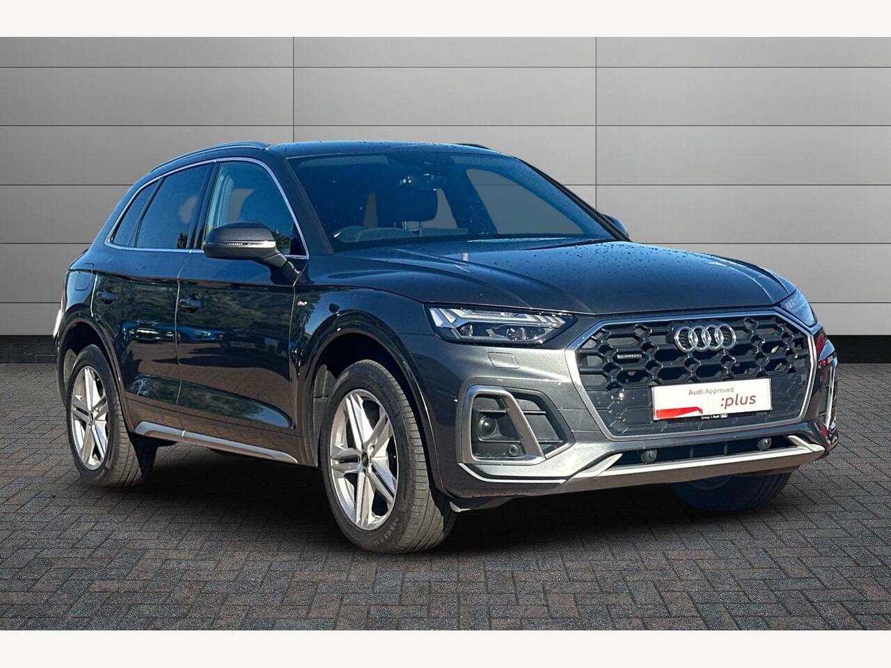 Main listing image - Audi Q5