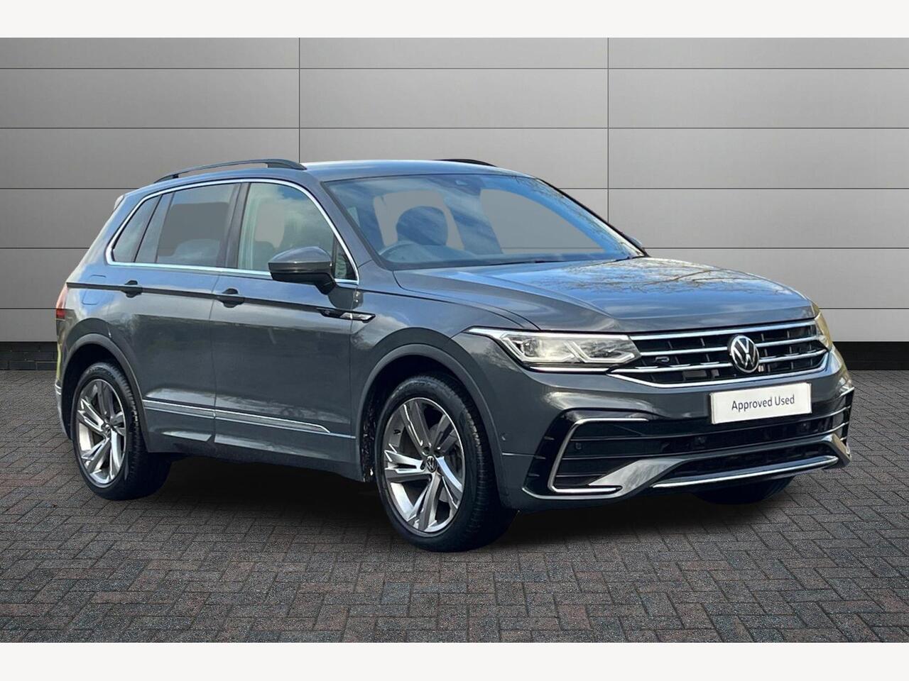 Main listing image - Volkswagen Tiguan