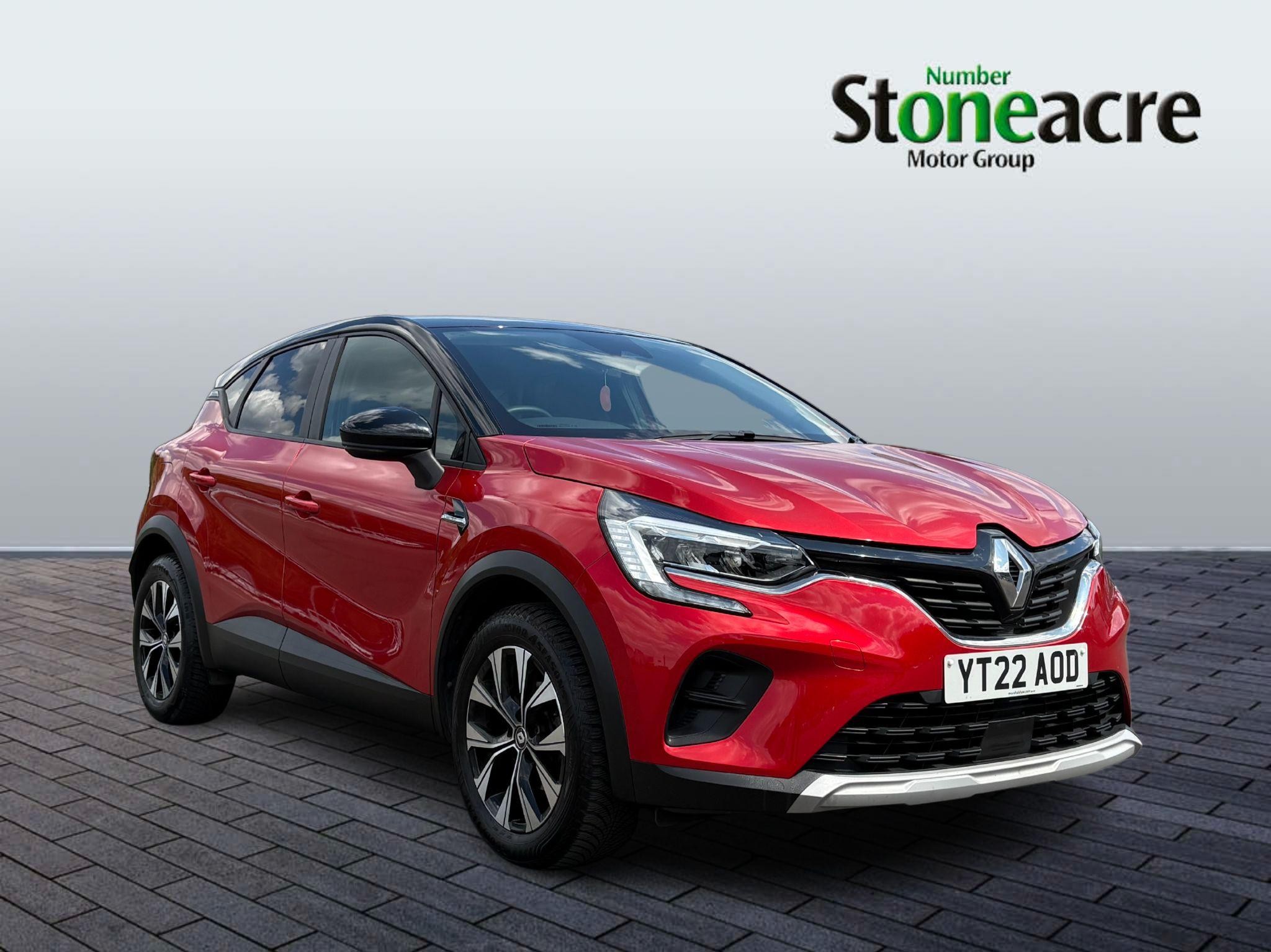 Main listing image - Renault Captur