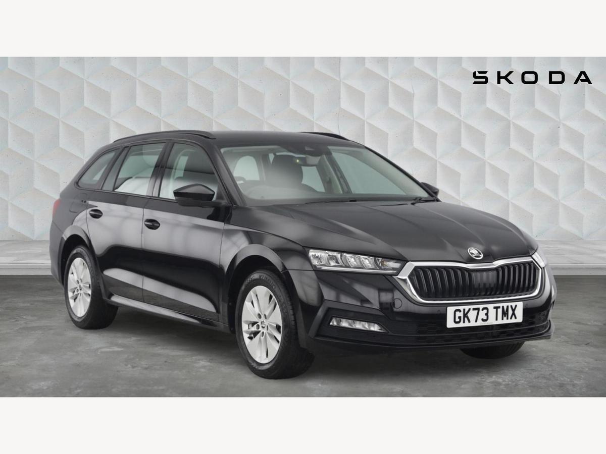 Main listing image - Skoda Octavia Estate