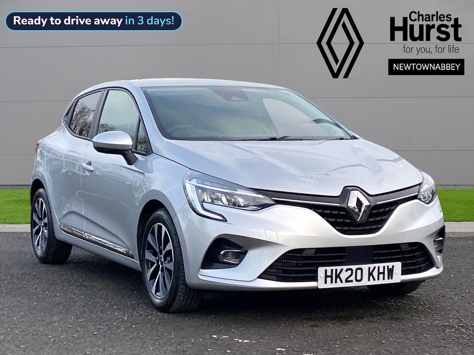 Main listing image - Renault Clio