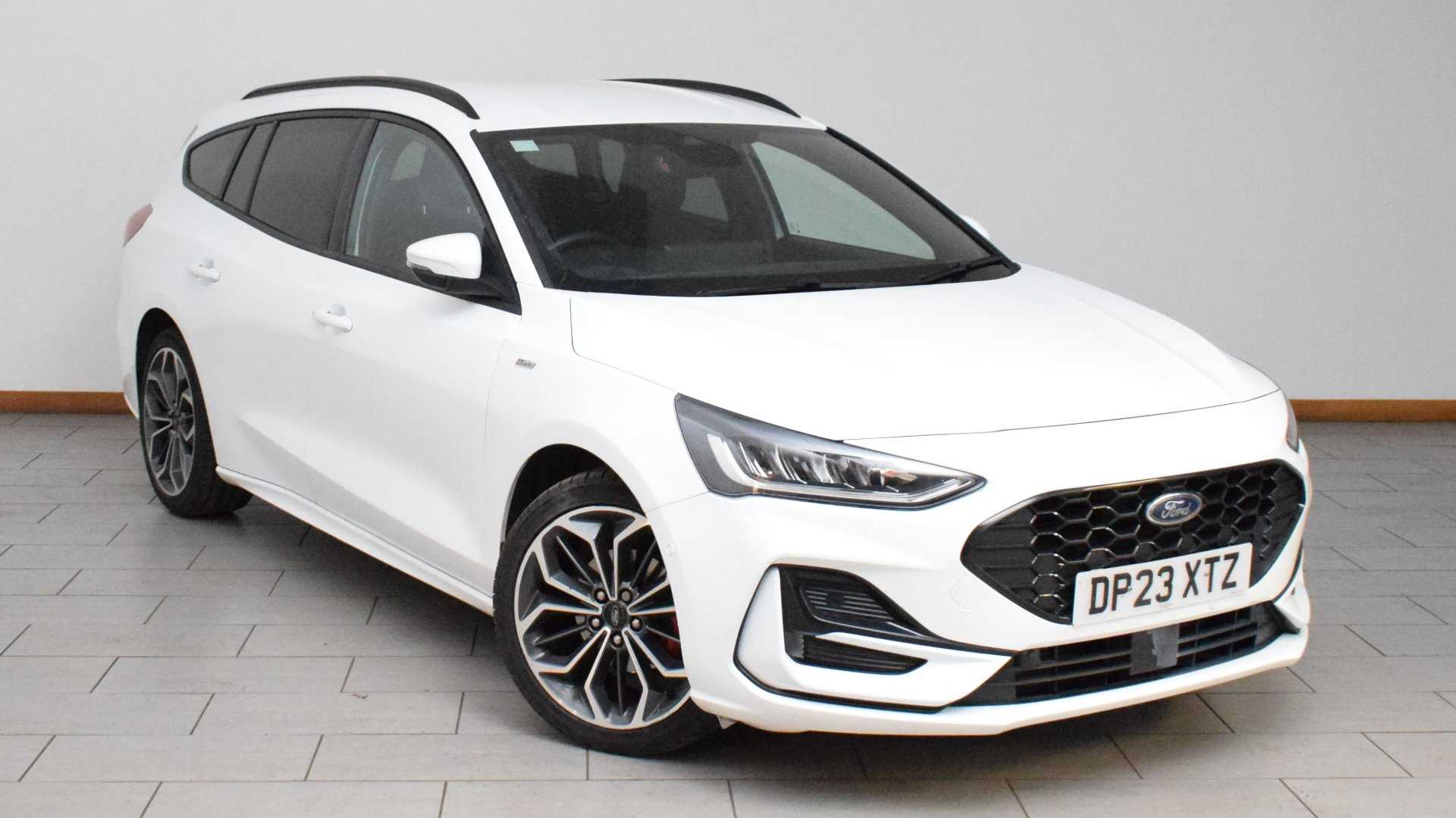 Main listing image - Ford Focus Estate