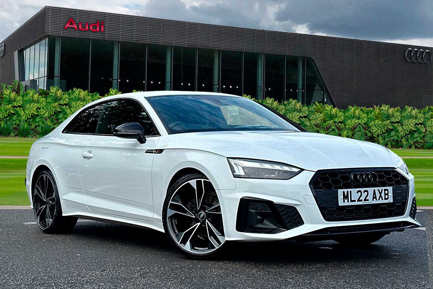 Main listing image - Audi A5