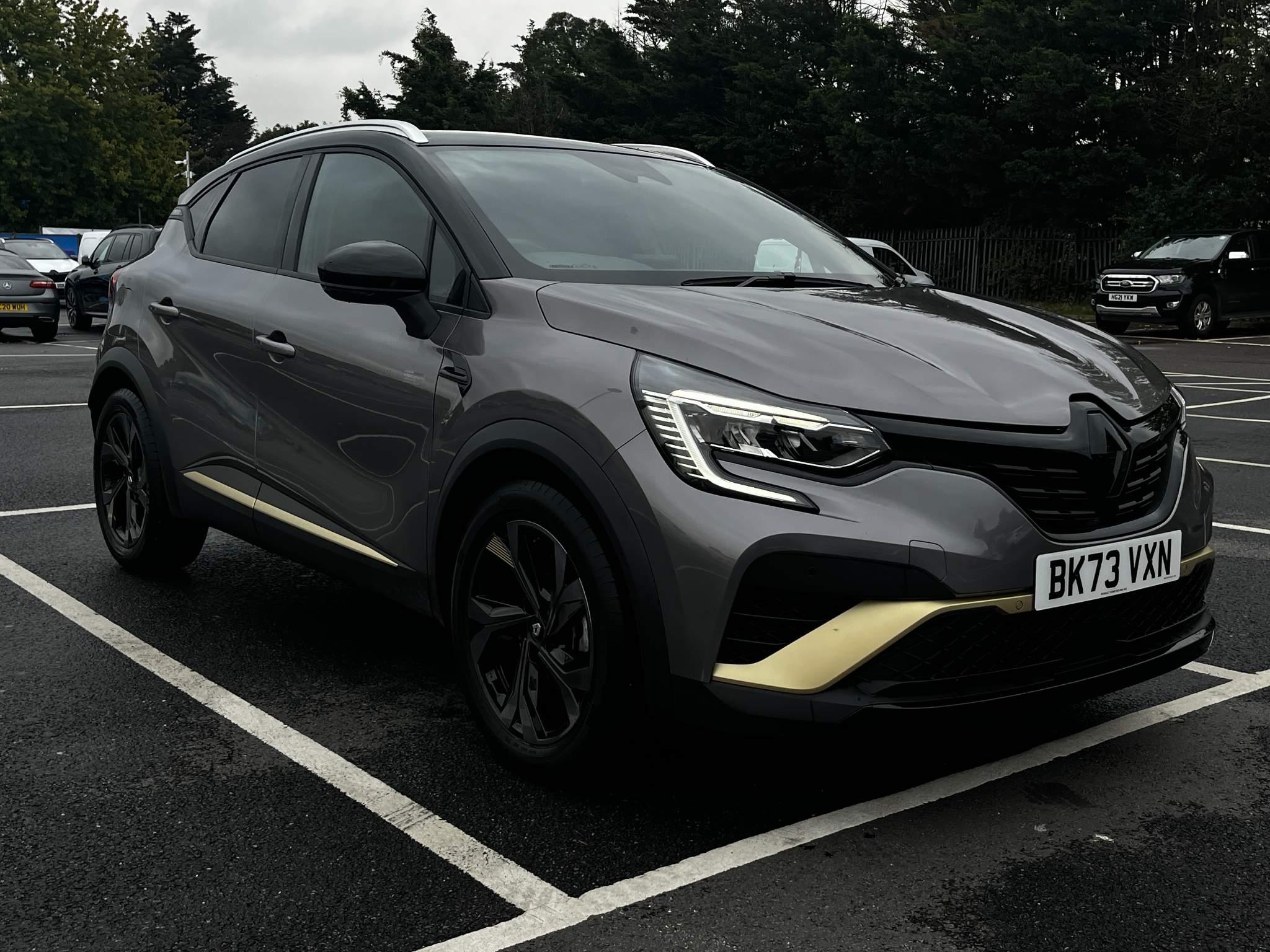 Main listing image - Renault Captur