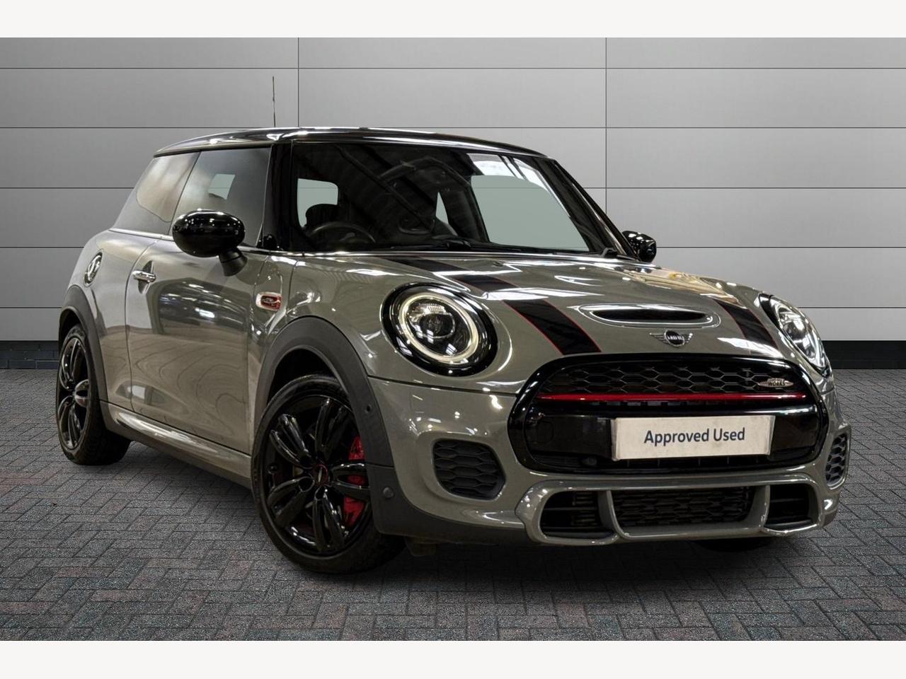 Main listing image - MINI Hatchback