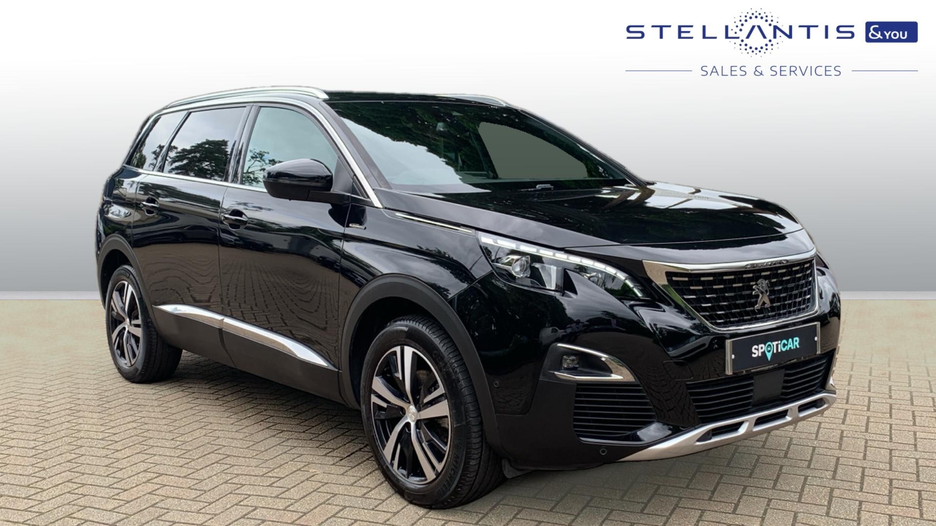 Main listing image - Peugeot 5008