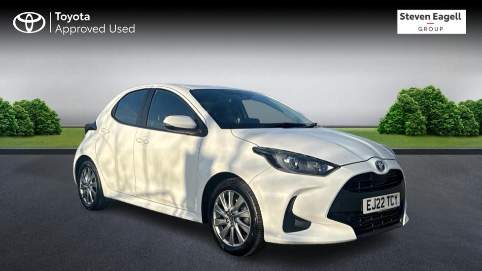 Main listing image - Toyota Yaris