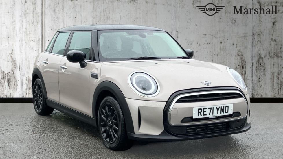 Main listing image - MINI Hatchback 5dr