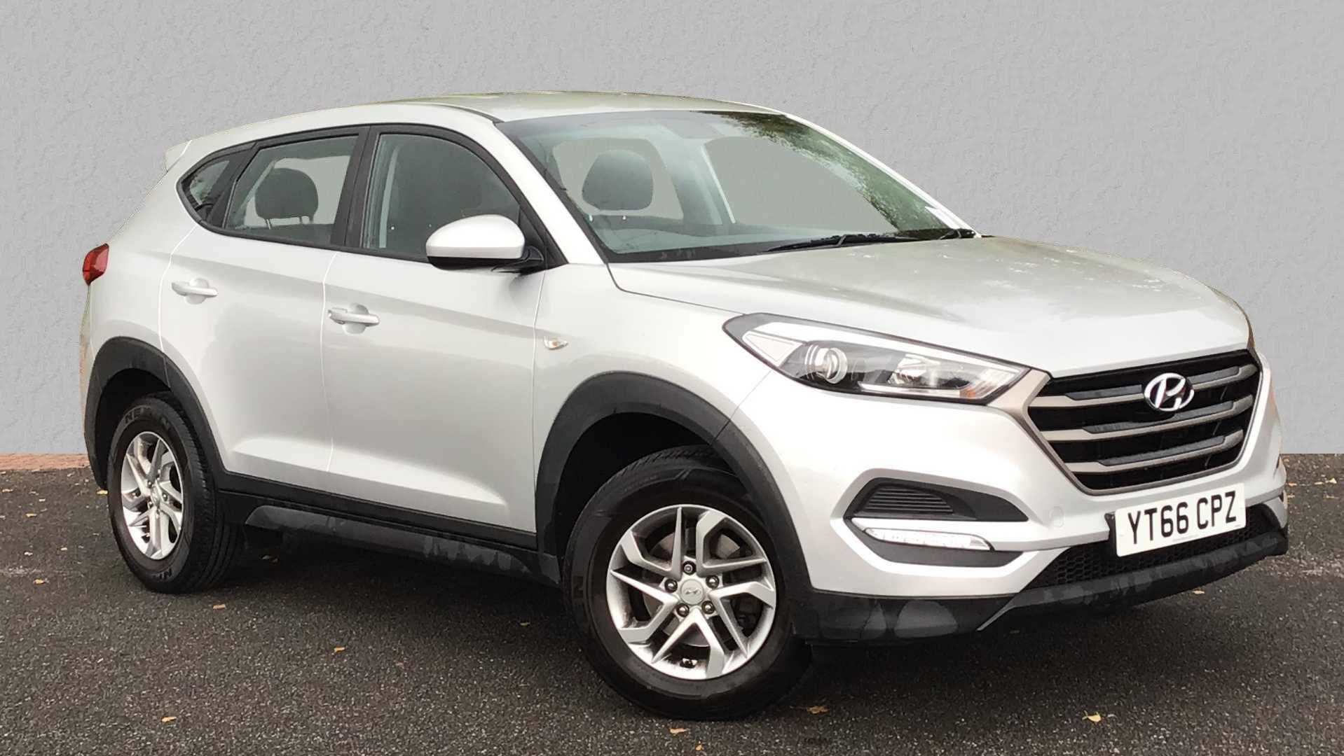 Main listing image - Hyundai Tucson