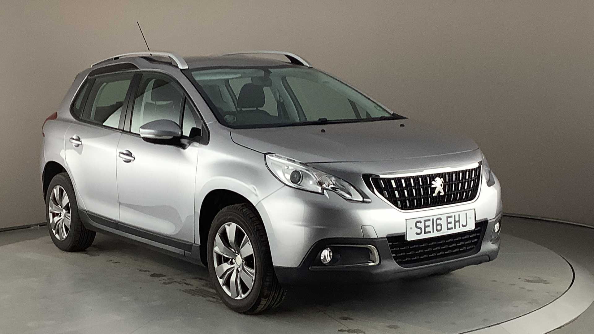 Main listing image - Peugeot 2008