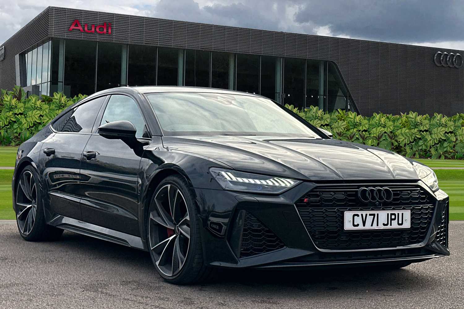 Main listing image - Audi RS7