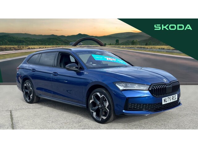Main listing image - Skoda Superb Estate