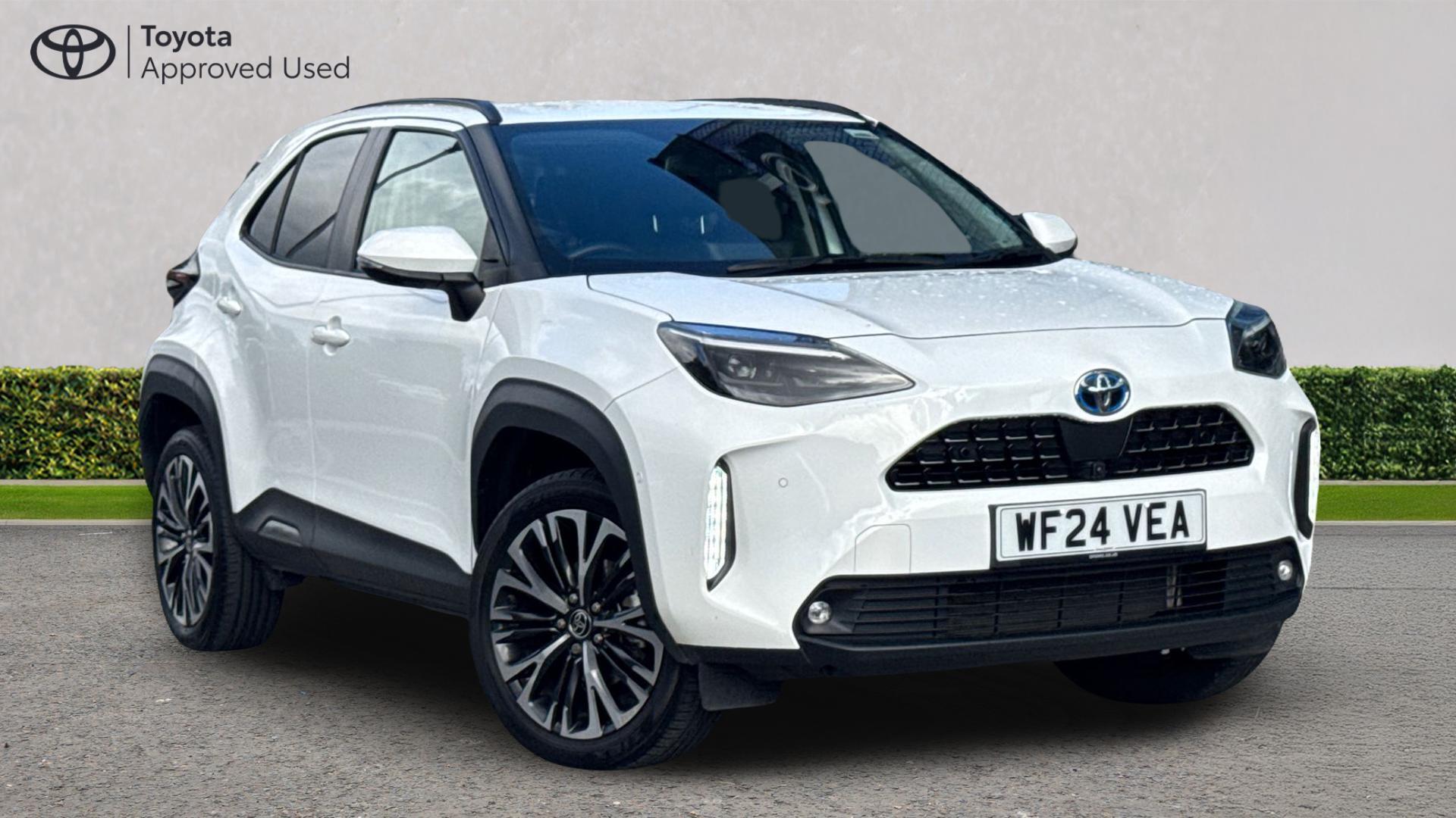 Main listing image - Toyota Yaris Cross