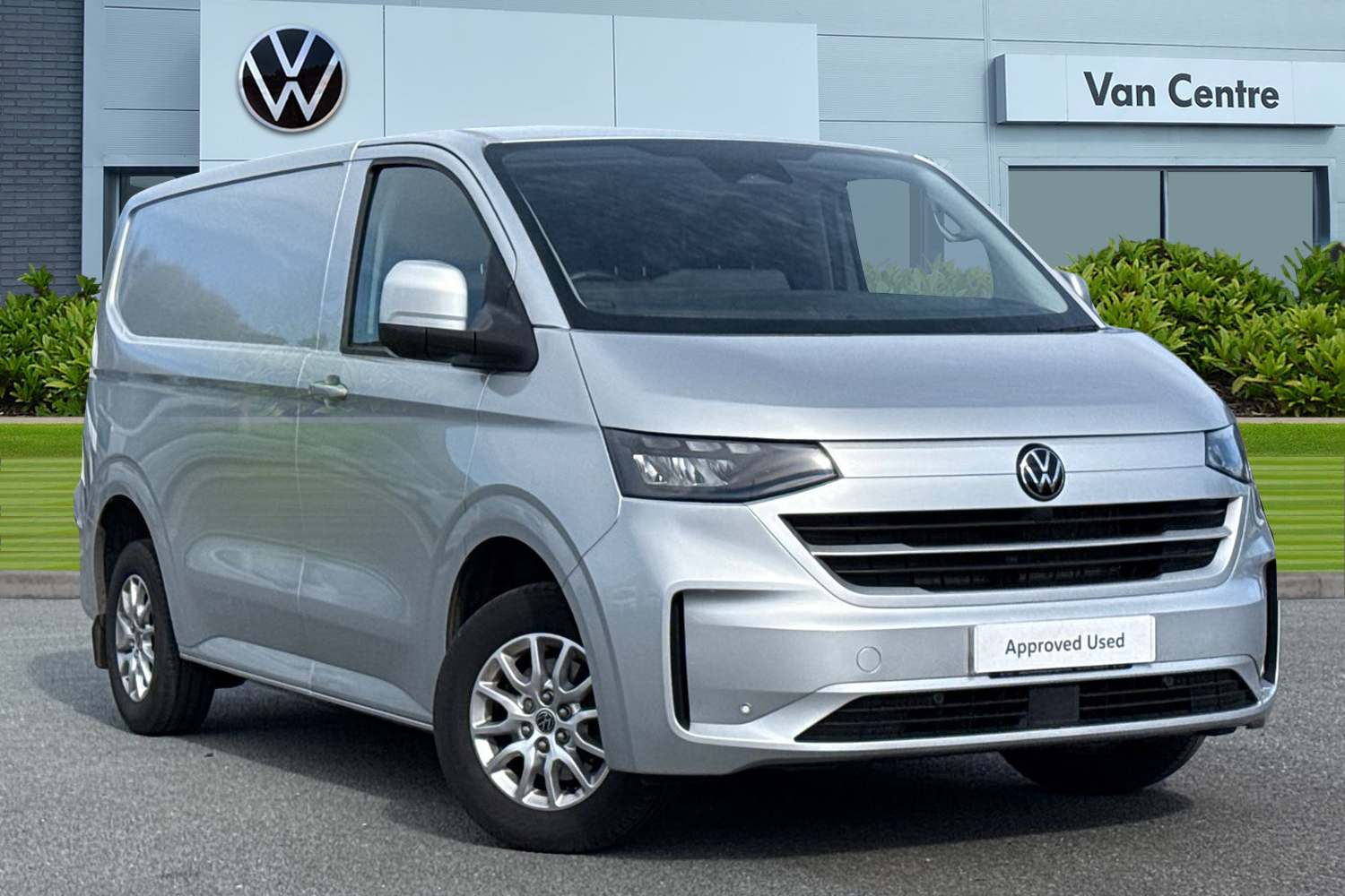 Main listing image - Volkswagen Transporter