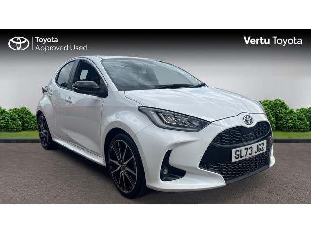Main listing image - Toyota Yaris