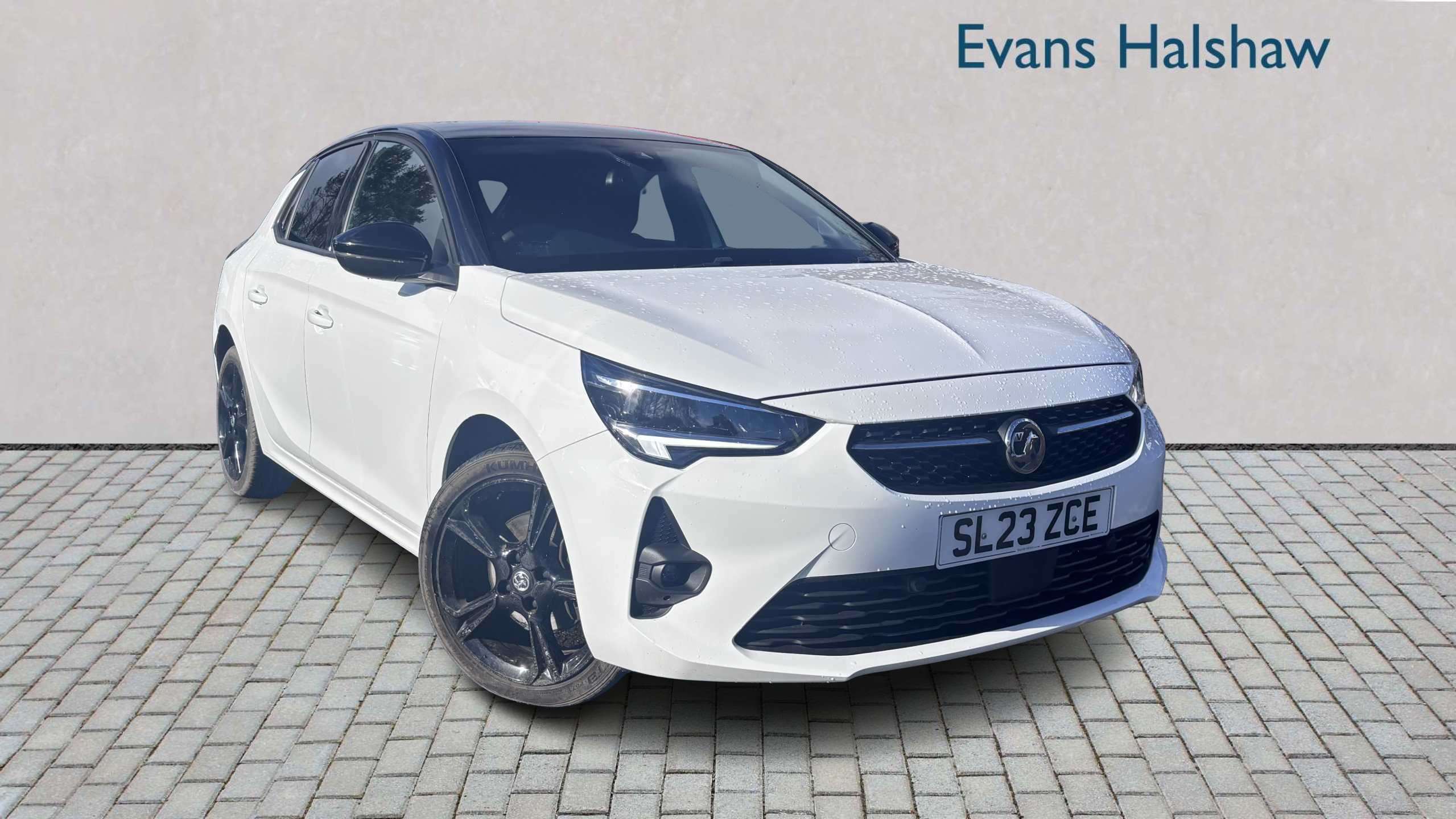 Main listing image - Vauxhall Corsa