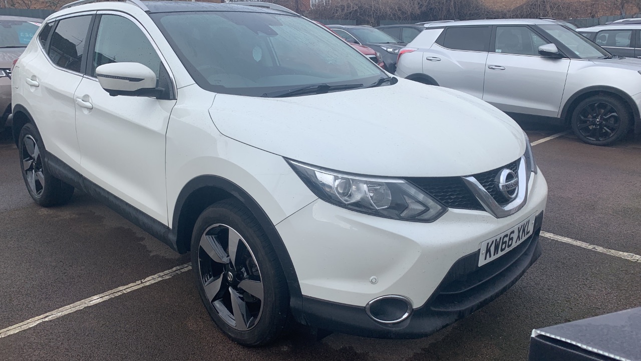 Main listing image - Nissan Qashqai