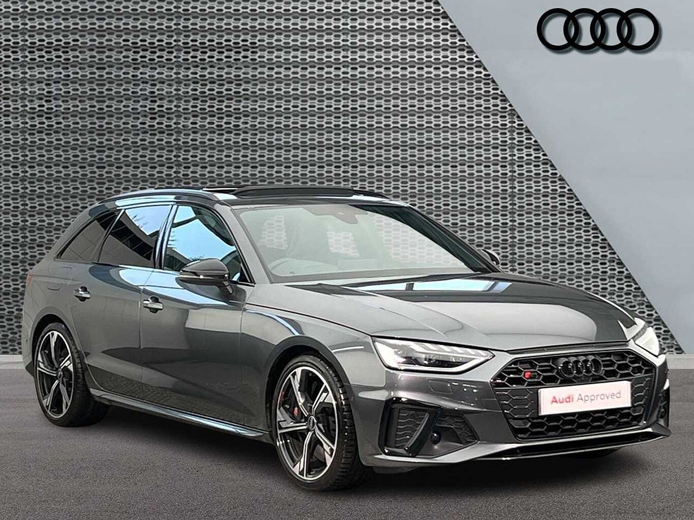 Main listing image - Audi S4
