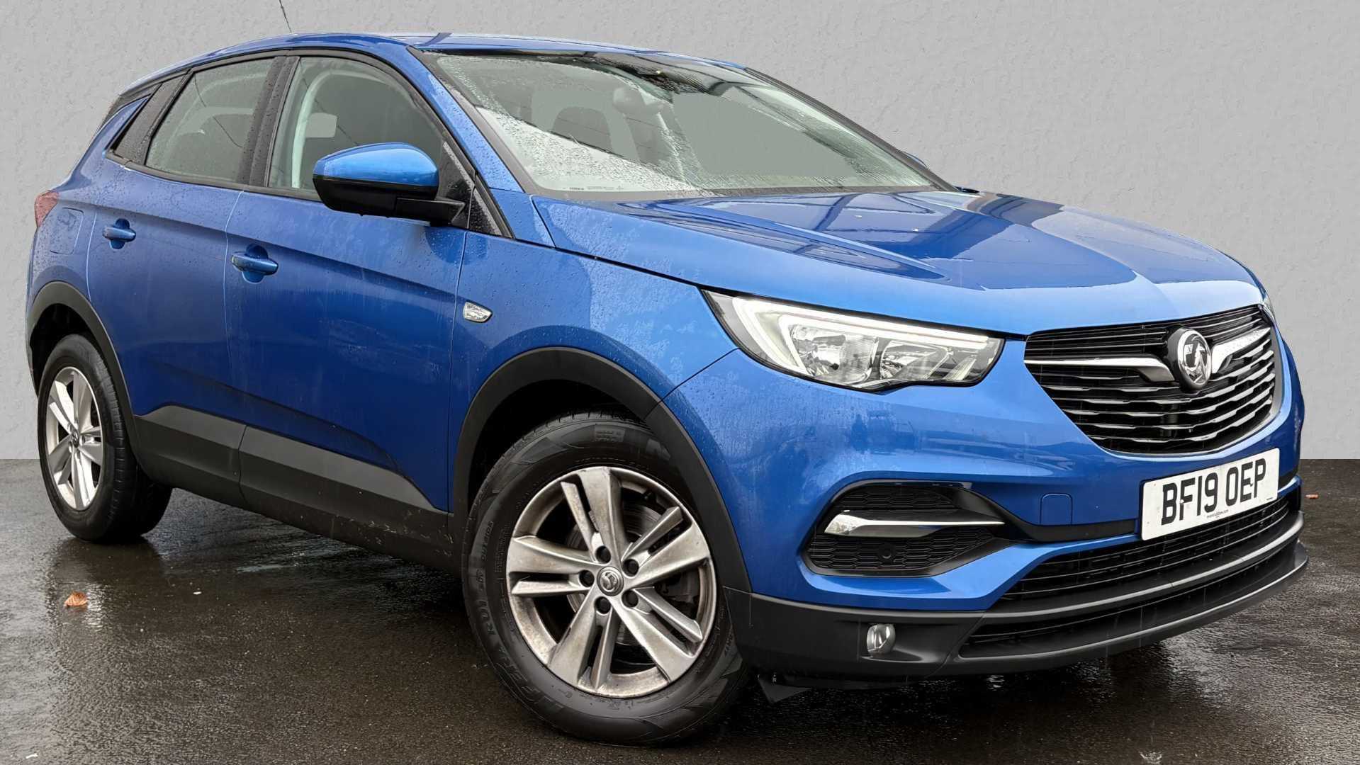 Main listing image - Vauxhall Grandland X