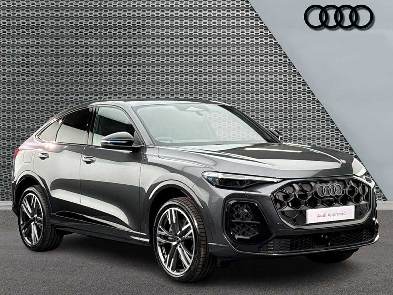 Main listing image - Audi Q5