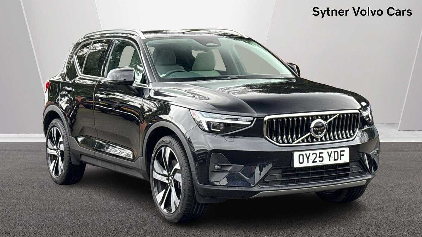 Main listing image - Volvo XC40